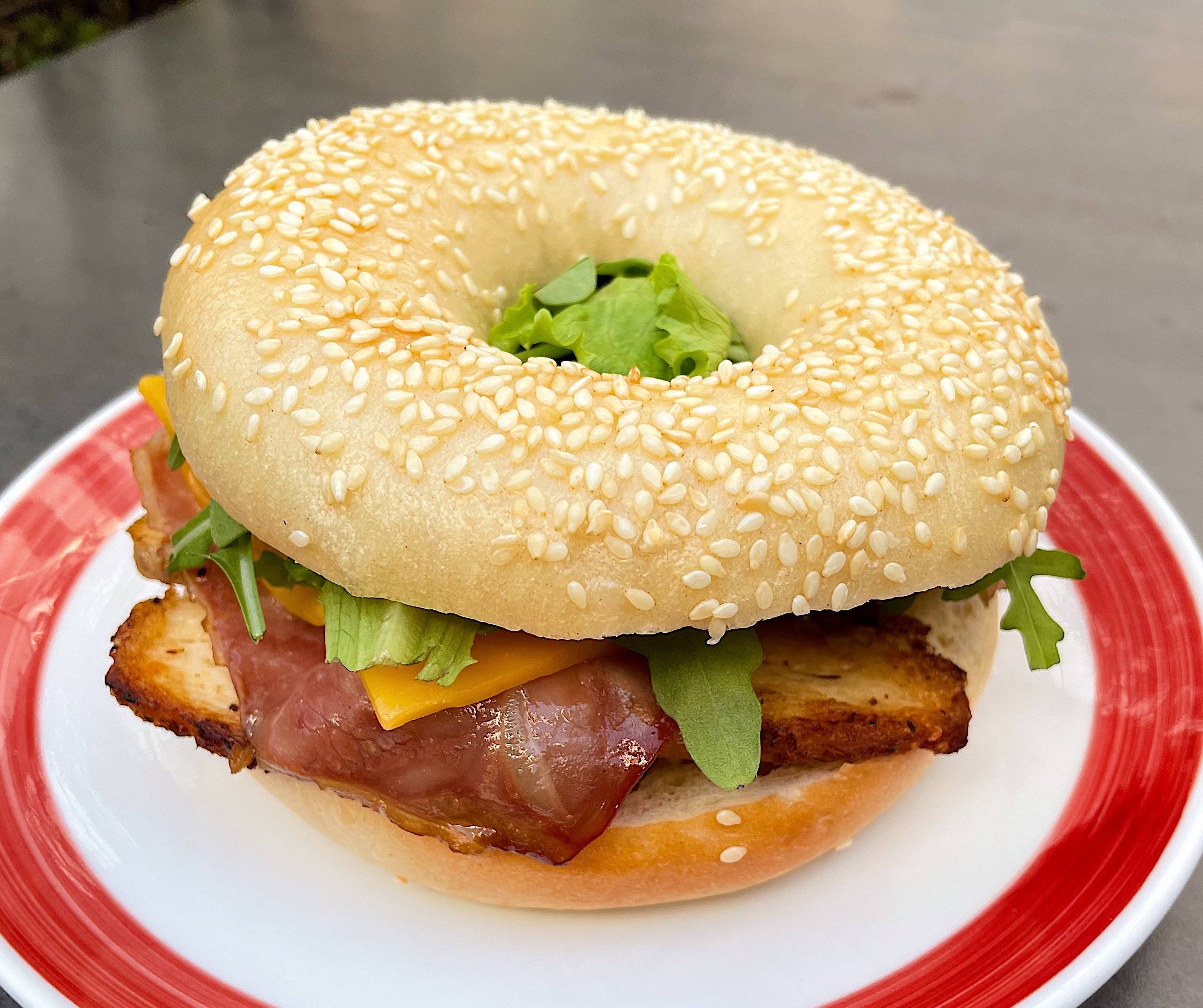 Louisville Chicken (warm bagel)
