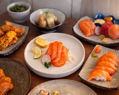 Bon Sushi (a-1640 Albert Street)