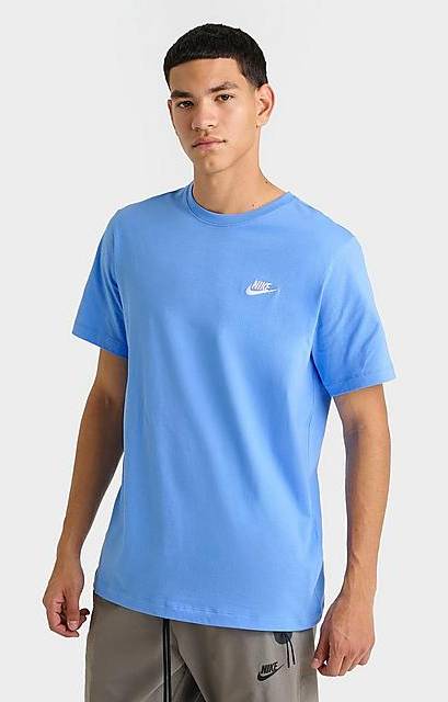 Nike Sportswear Club T-Shirt, Large, University Blue