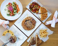 Stax Cafe (River West)