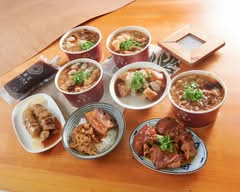鹿港王大腸蚵仔麵線 左營店