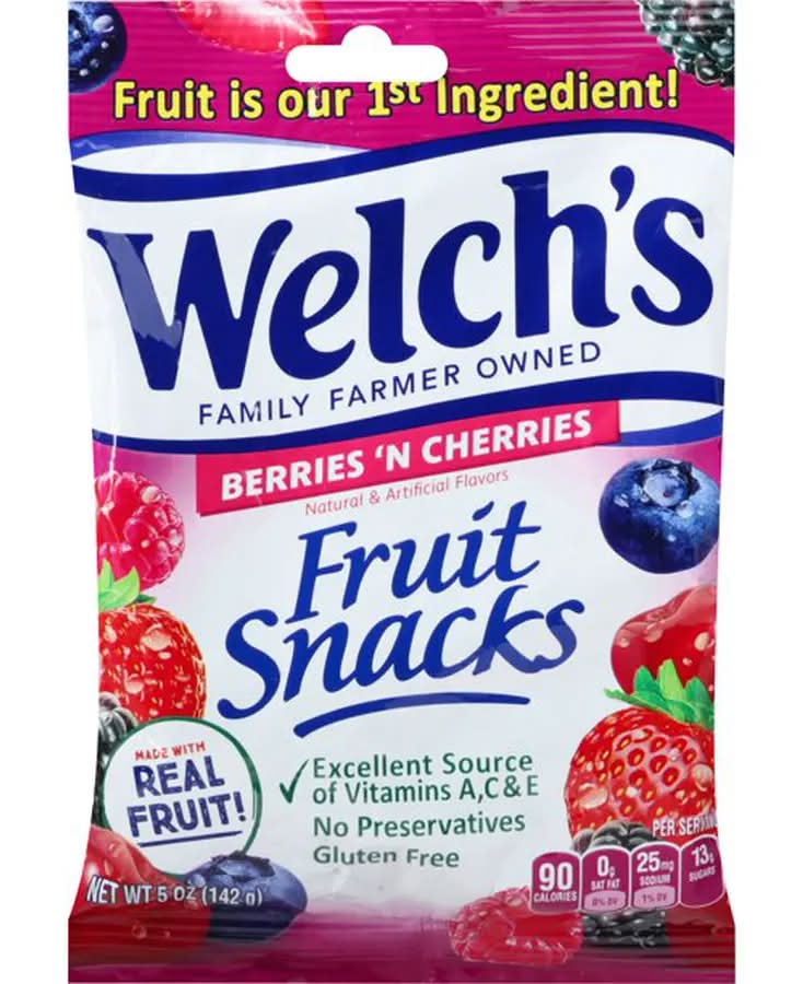 Welch's Fruit Snacks Berries 'N Cherries