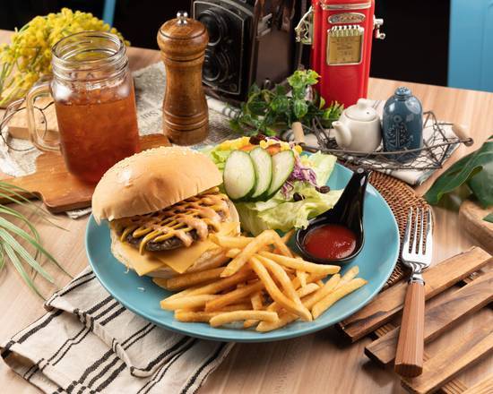 美式奔牛堡套餐 American Beef Patty Burger Combo