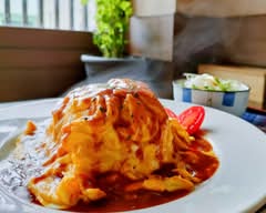 朝はふわとろオムライスとキーマカレー 関内店