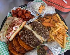 Hot Dogs y Burros Percherones Guadalupe Sonora (W Van Buren)