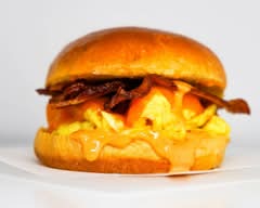Sunny Side Sammy's (2961 Advantage Way)