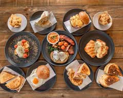 East Club Cafe (Tusmore)