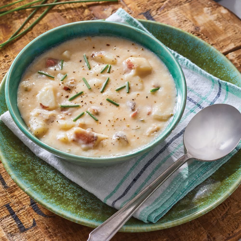 M&M Food Market Loaded Potato Soup (285 g)