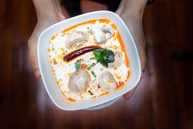 Tom Kha Soup Chicken and Mushroom