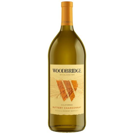 Woodbridge Buttery Chardonnay White Wine (1.5 L)
