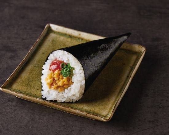 梅納豆手巻(ネギ有)【 V2118 】 Plum & Natto Hand Roll with Spring Onions