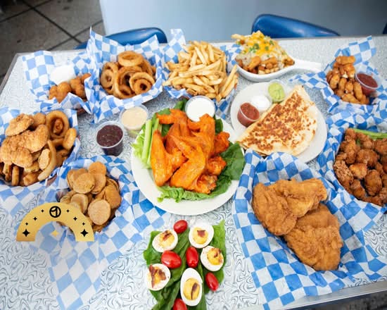 The Nicollet Diner & Roxy's Cabaret 