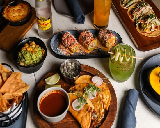 Mercadito (W Kinzie St)