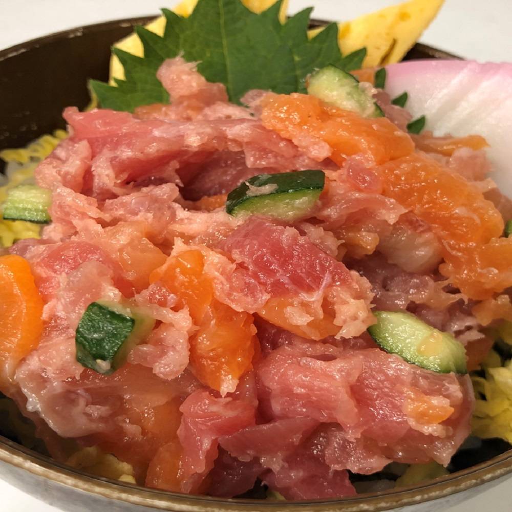 とと家丼