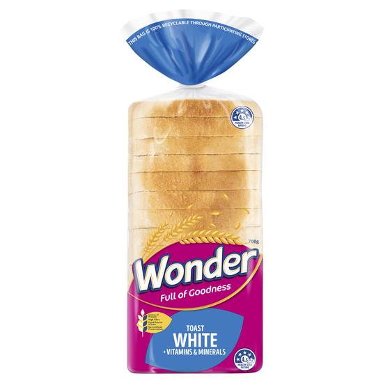 Wonder White Bread Plus Vitamins Toast 700g