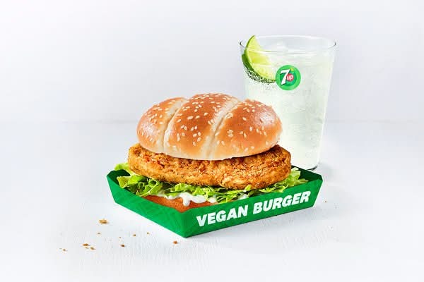 Vegan Burger with a Drink 🌱