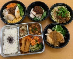 【汁なし担々麺、鶏まぜそばの美味しいお店】松吉家　MATSUYOSHIYA