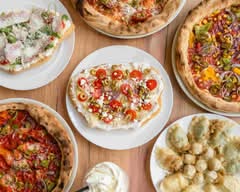 PizzeriaVestia Kitchens
