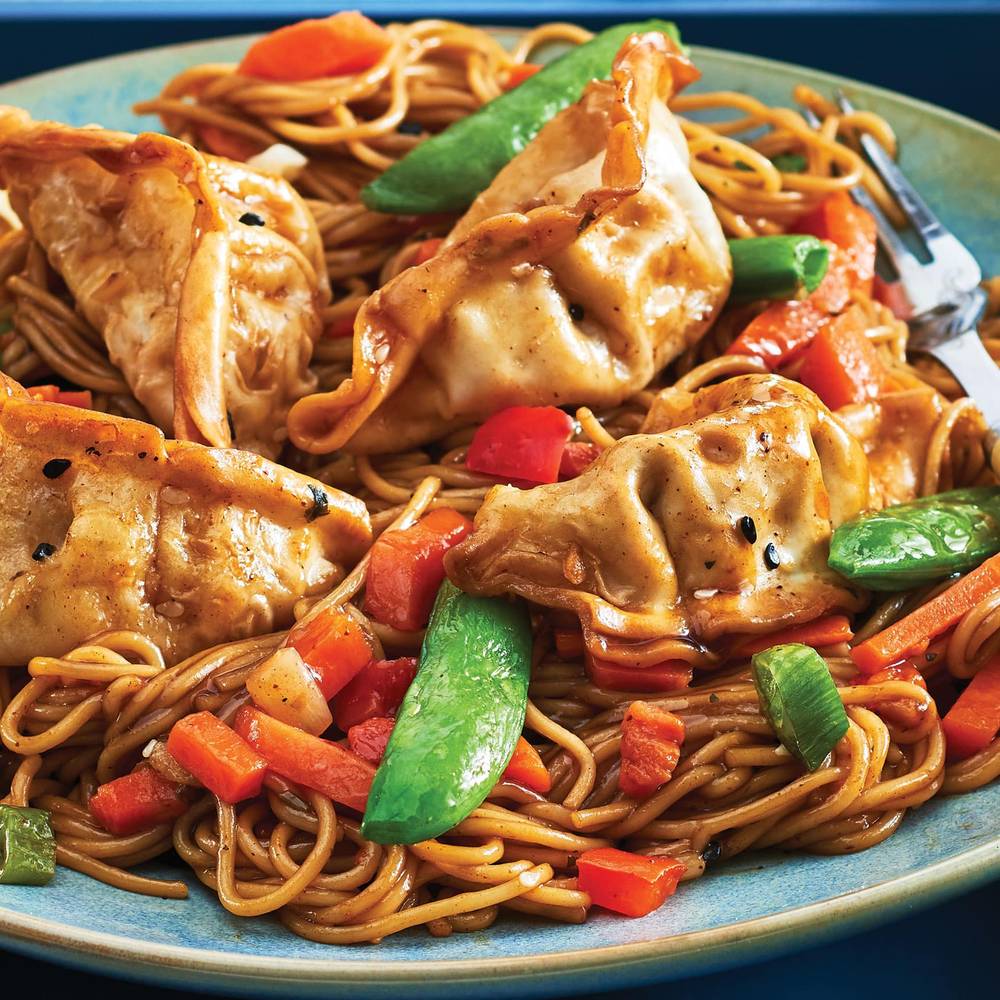 M&M Food Market · Chicken Dumplings and Noodles (400g)