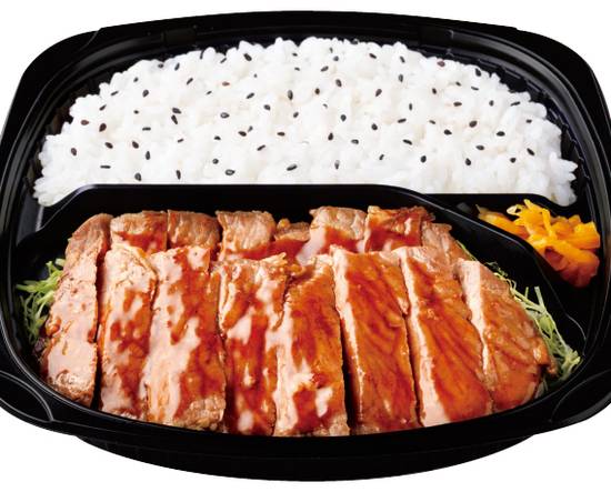 肉W盛りサーロインステーキ弁当 Double size sirloin steak lunch box