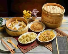 品飽湯包 l 招牌湯包 l 蔥抓餅 l 炒飯 l 茶飲