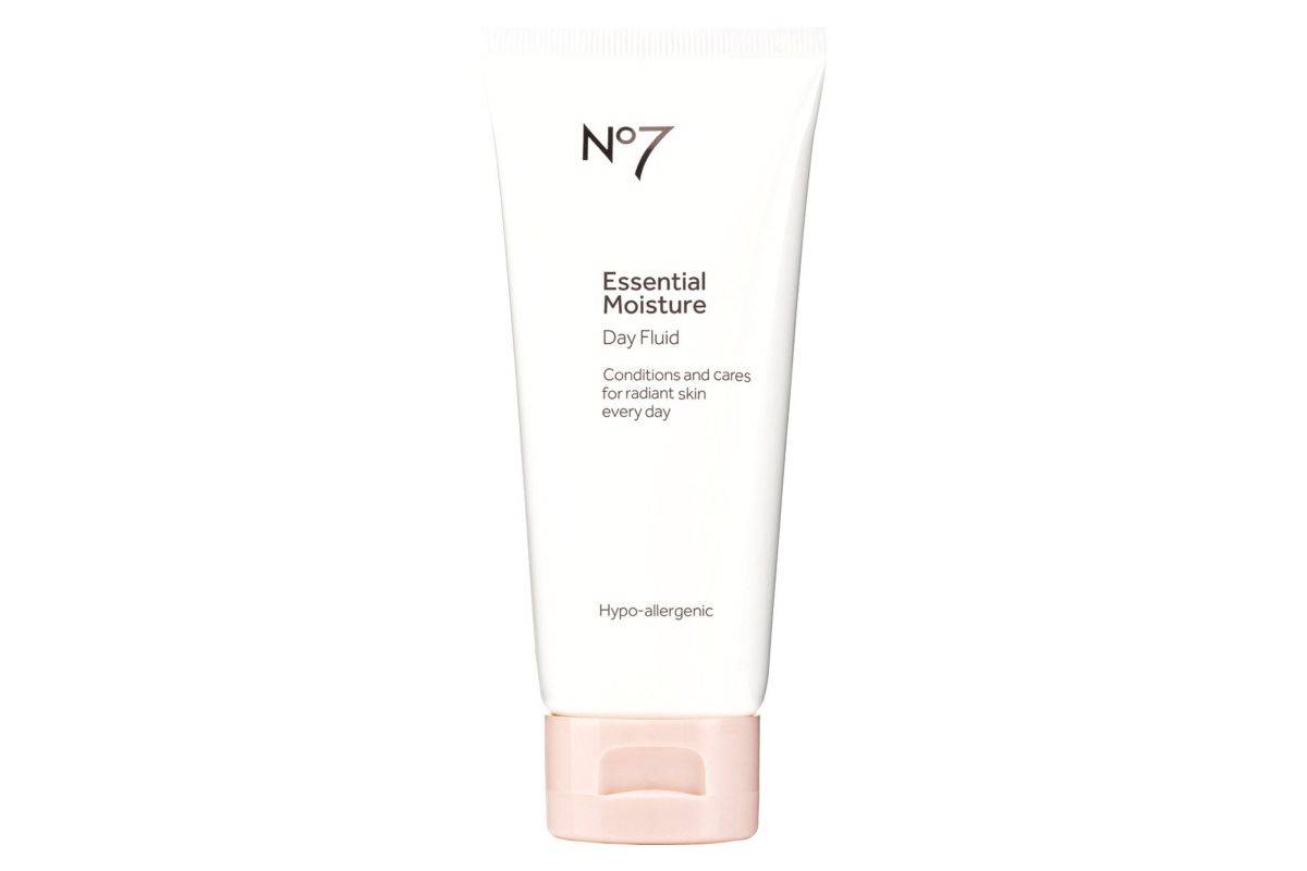 No7 Essential Moisture Day Fluid Moisturiser 100ml