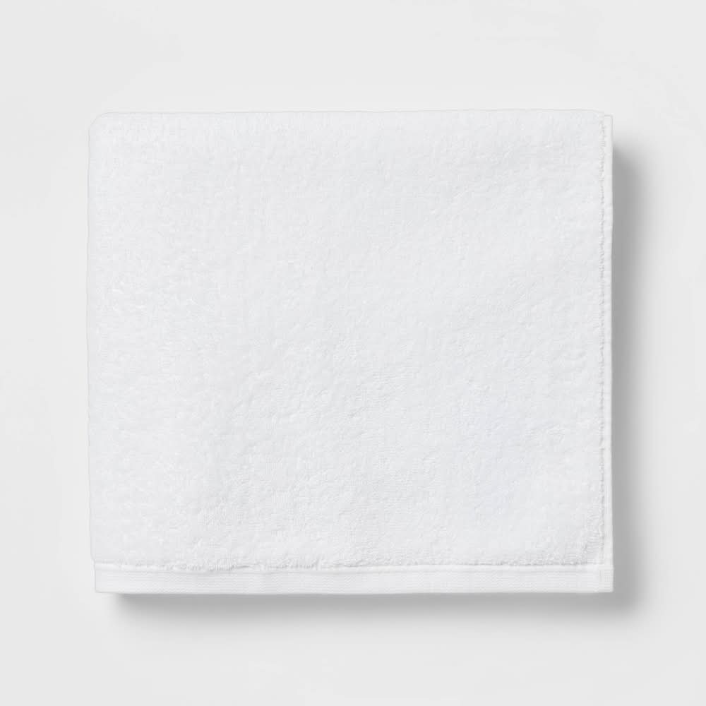Room Essentials Everyday Bath 100% Cotton Towel, White