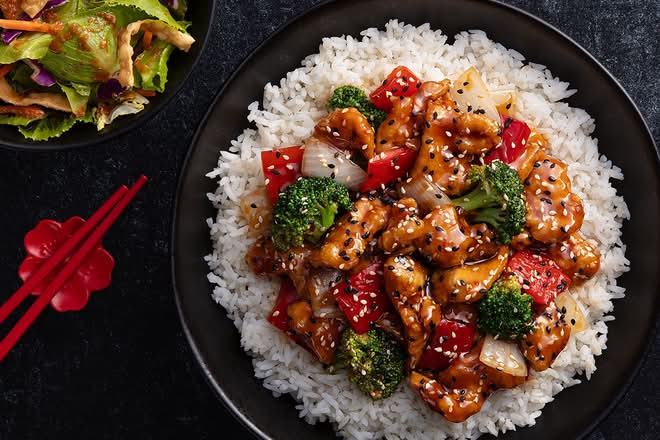 Sesame Chicken Lunch Special