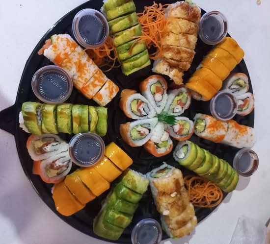 Sakura House, Sushi & Ramen