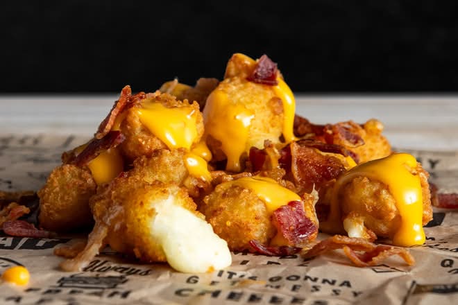 CHEESY BACON CHEESE CURDS