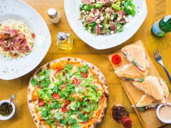 Margherita Pizza y Vino - Aviación