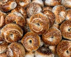 Shug's Bagels - Maple & Cherokee