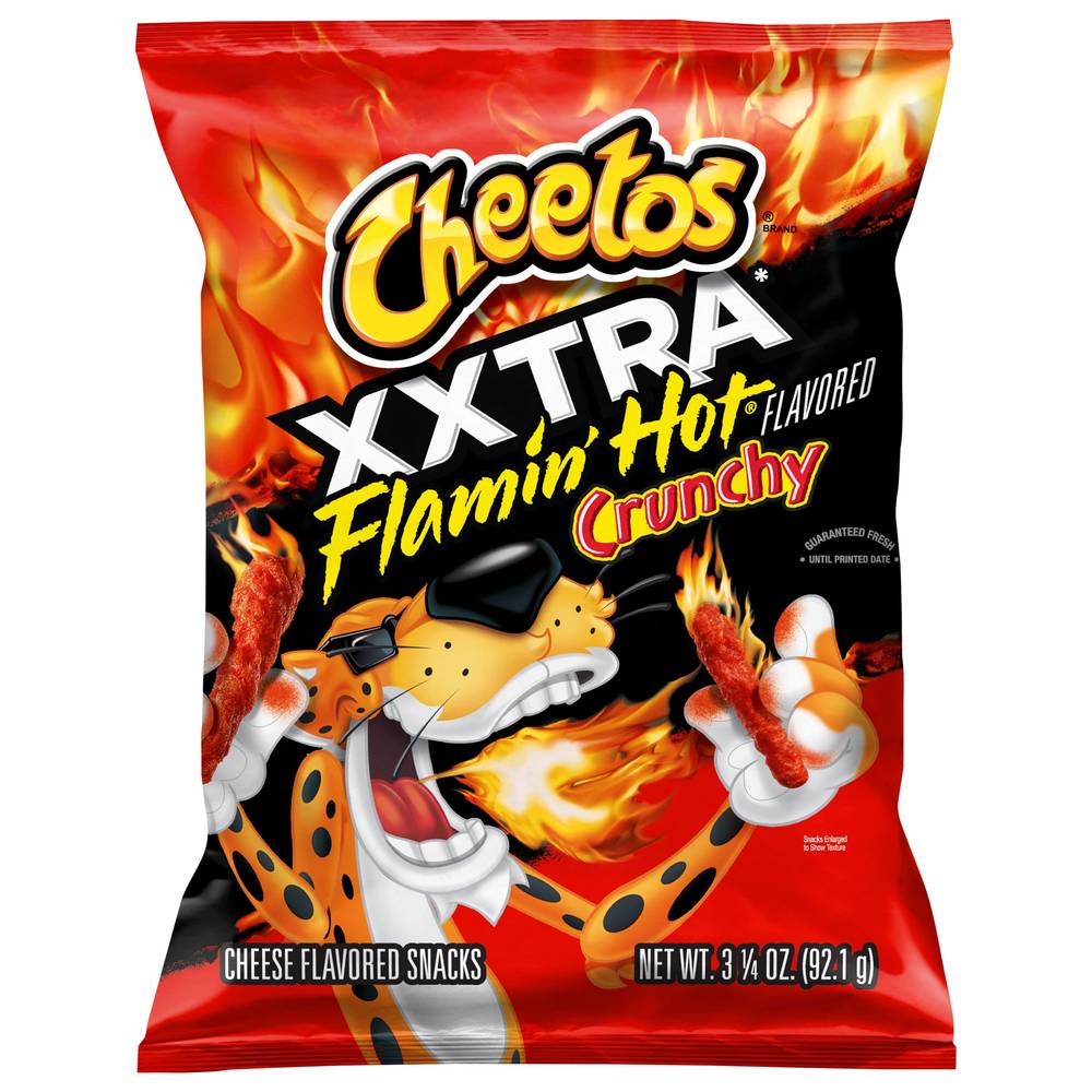 Cheetos Xxtra Flamin Hot Crunchy Snacks, Cheese (3.25 oz)