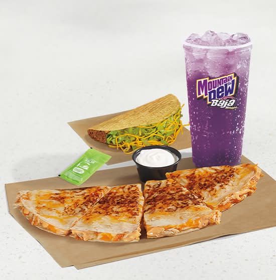 Cantina Chicken Quesadilla Combo