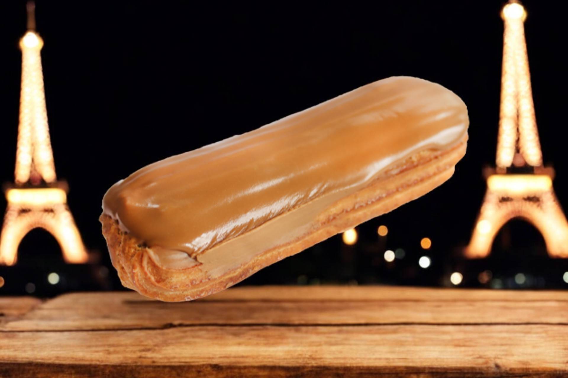 Eclair au Café