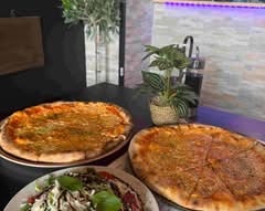 Da Pizza