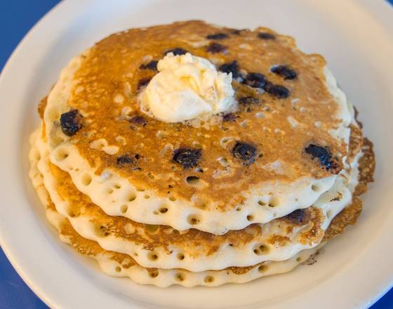 Order Chocolate Chip Hot Cake food online from Bob And Edith'S Diner store, Alexandria on bringmethat.com