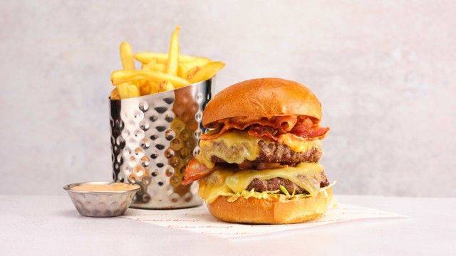 Double Bacon Cheese Burger