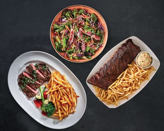 Bâton Rouge Grillhouse & Bar (230 Commerce Valley Dr E Unit 7)