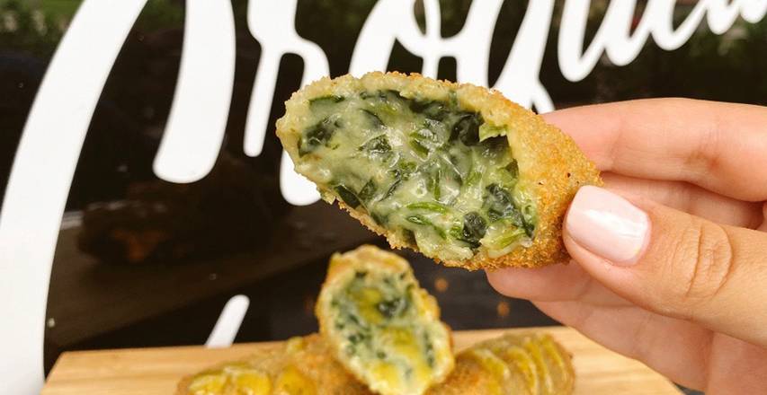 Order Creamy Spinach | Vegan food online from Dos Croquetas store, Medley on bringmethat.com