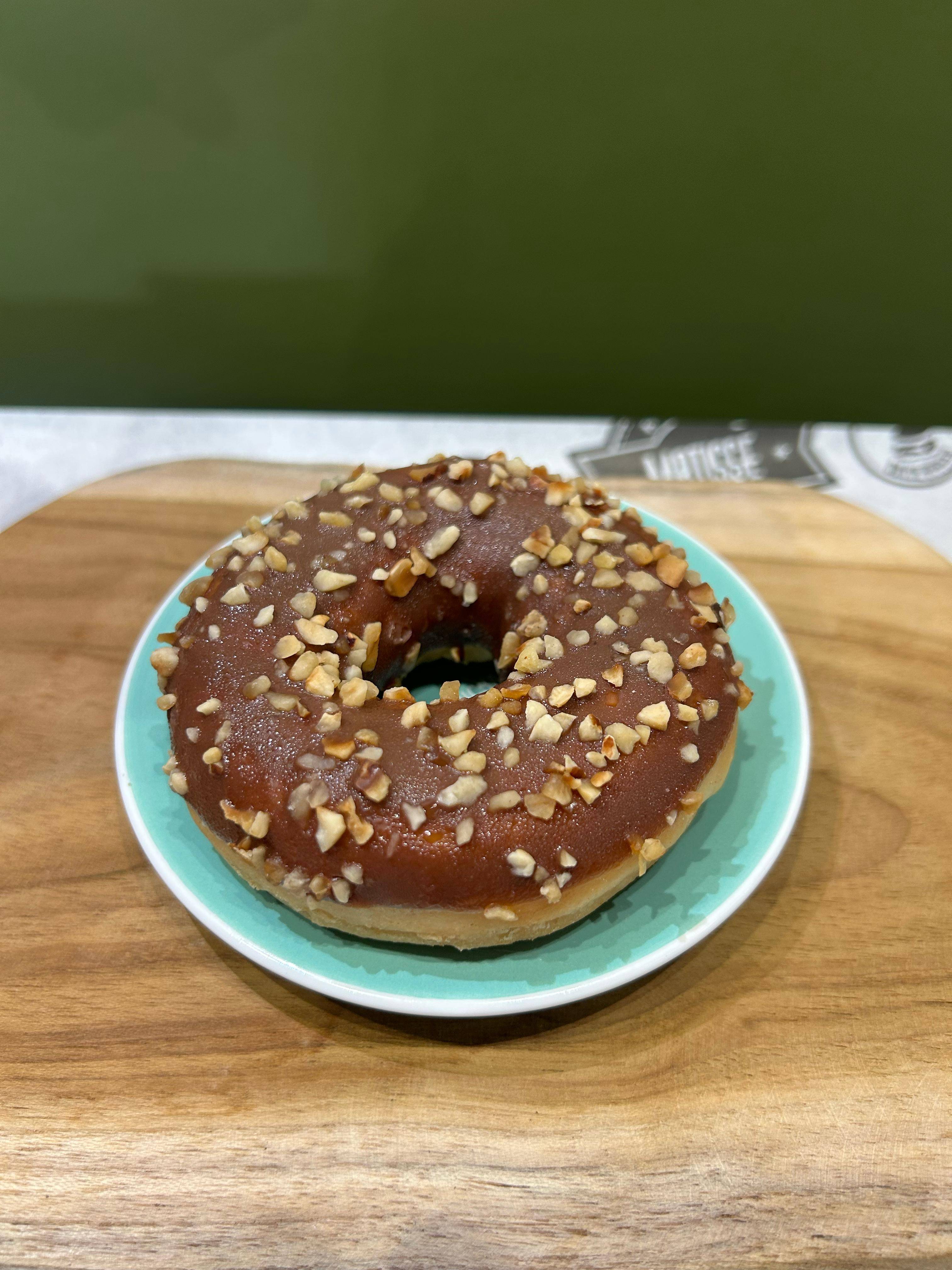 Donuts fourré au chocolat