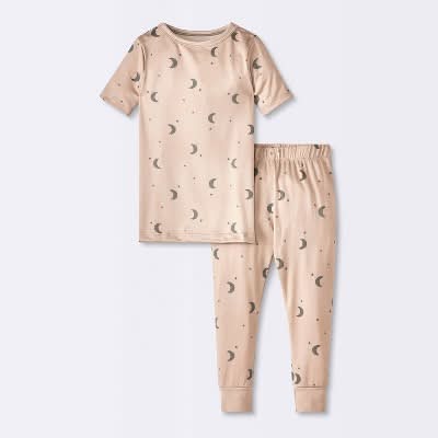 Toddler 2pc Stars and Moon Smooth Jersey Snug Fit Pajama Set - Cloud Island™ Brown 2T: Recycled Polyester, Elastic Waistband
