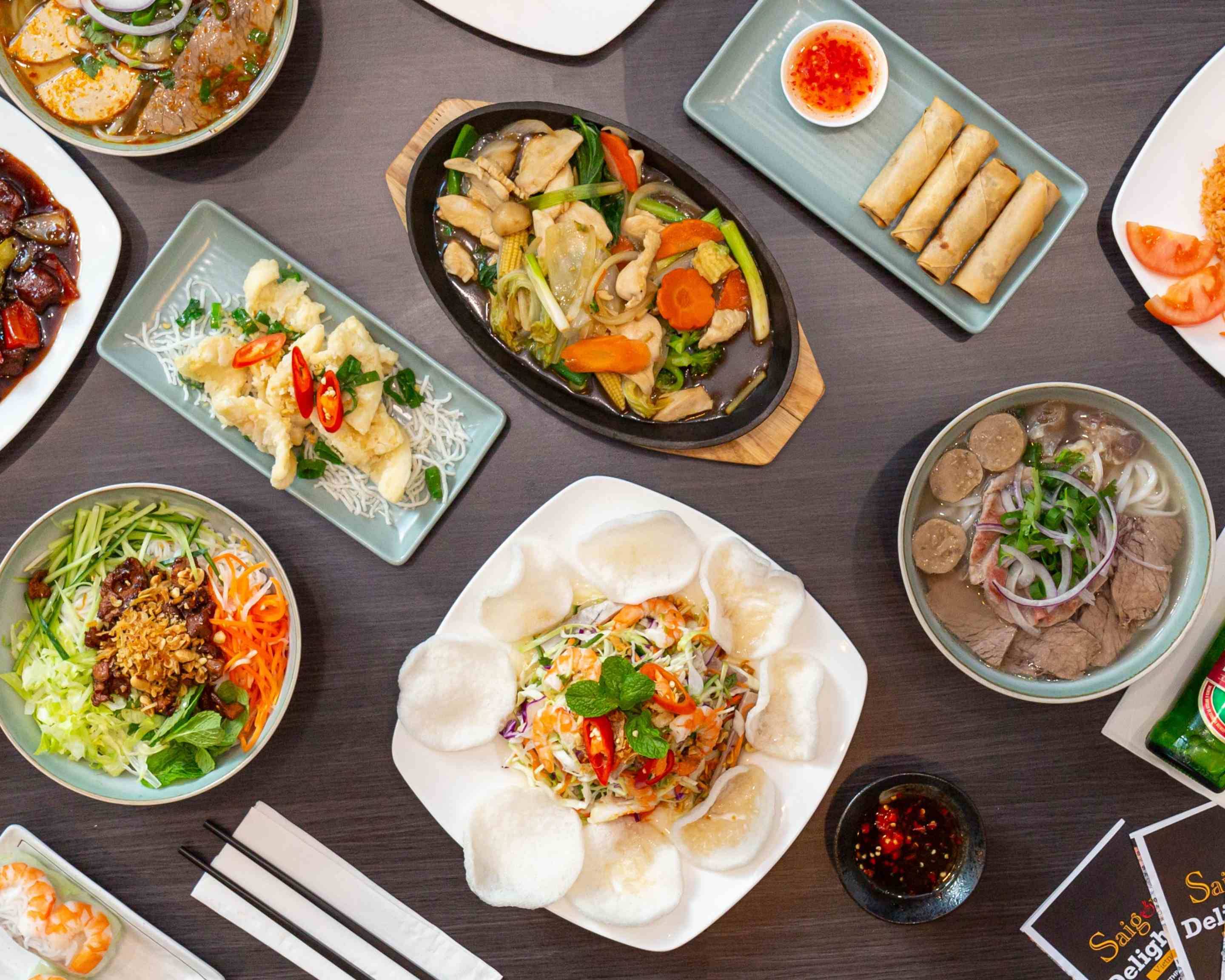 Saigon Delight 99 Menu Takeout in Gold Coast | Delivery Menu & Prices |  Uber Eats