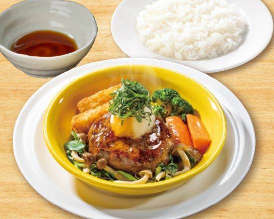 ビーフ100%ねぎと大葉おろしの粗挽き肉厚ステーキ風ハンバーグ弁当 Steak-like Meaty Coarsely Ground 100% Beef Hamburg with Green Onion, Japanese Basil and Grated Radish Bento