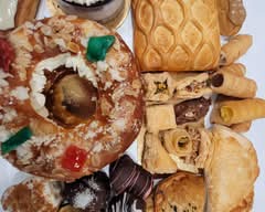 Pastelería Bel (Plaza España 18)