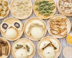 手作り豚まん専門店 龍福 長居駅前店 RYUFUKU Steamed Pork Bun Specialty Chinese Dining