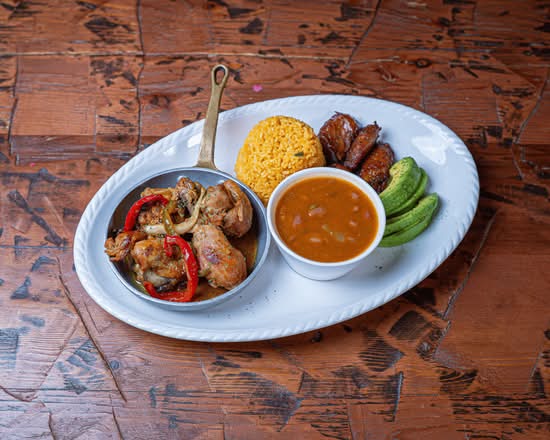 Cafe Colonial Restaurant and Grill