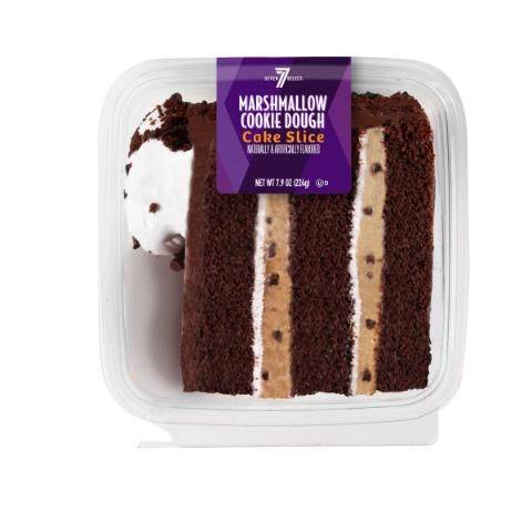 7-Select Marshmallow Cookie Dough Cake Slice 7.9oz