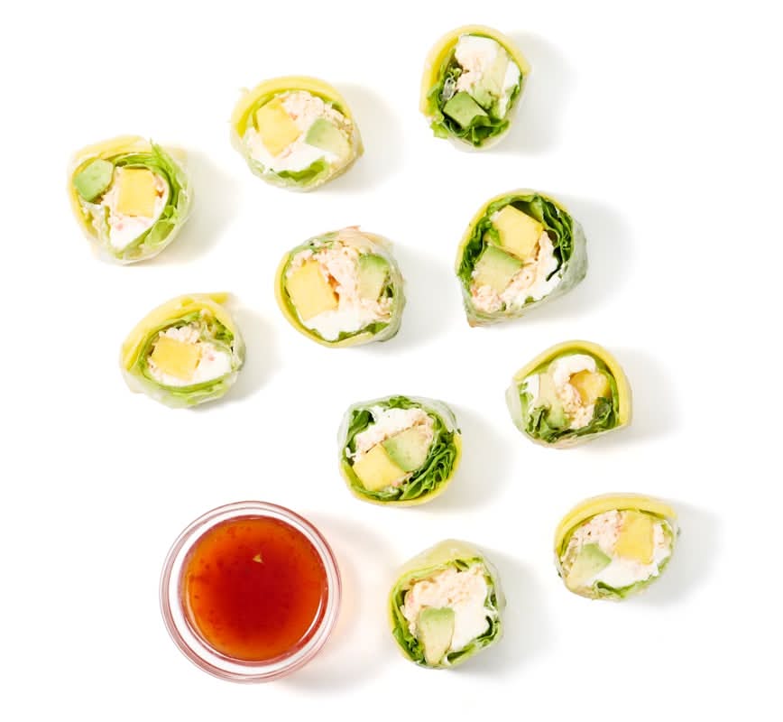 Spicy Mango Salad Wrap Sushi Roll