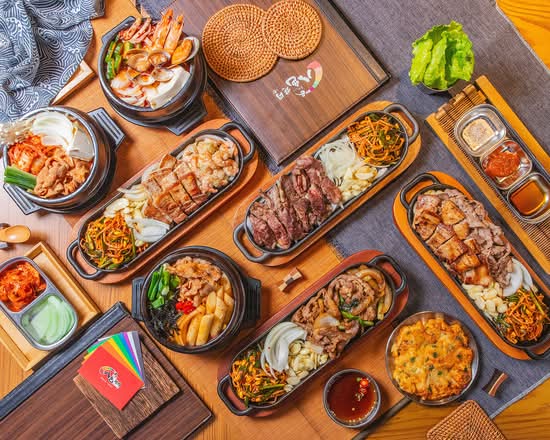 八色烤肉MINI 三井台中港門市